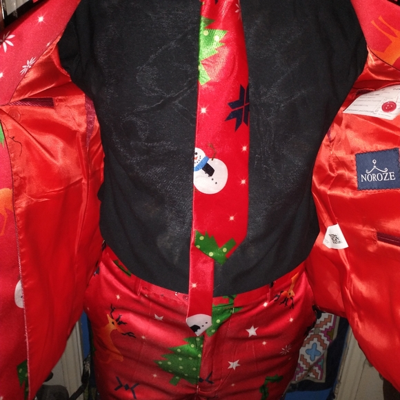 NOROZE MEN SLIM-FIT SANTA SUIT - Picture 10 of 11